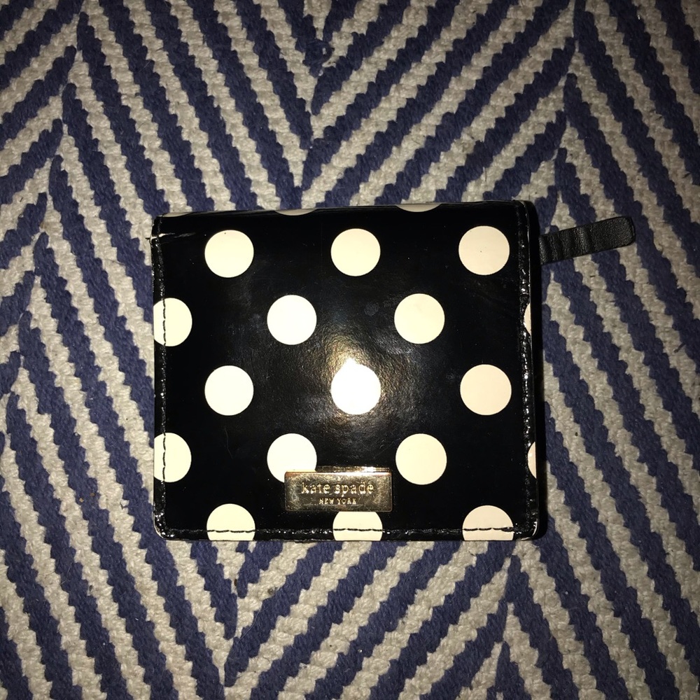 Kate Spade Mini Wallet - Picture 2 of 4